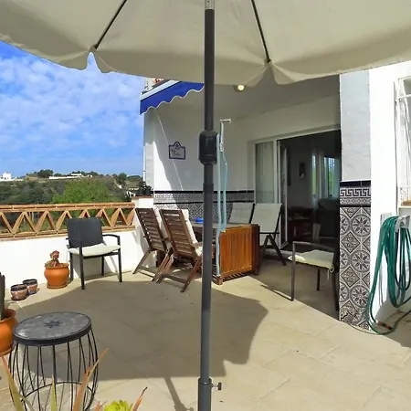 Casa Vista Bella - Sleeps 9 * Nerja