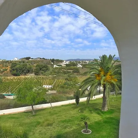 Holiday home Casa Vista Bella - Sleeps 9 *