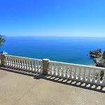 Holiday home Casa Vista Bella - Sleeps 9 *